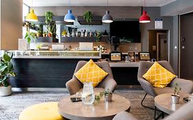 Heeton Concept Hotel - Kensington London